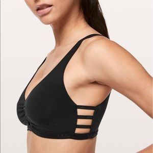 NWT Lululemon Simply Gathered Bralette